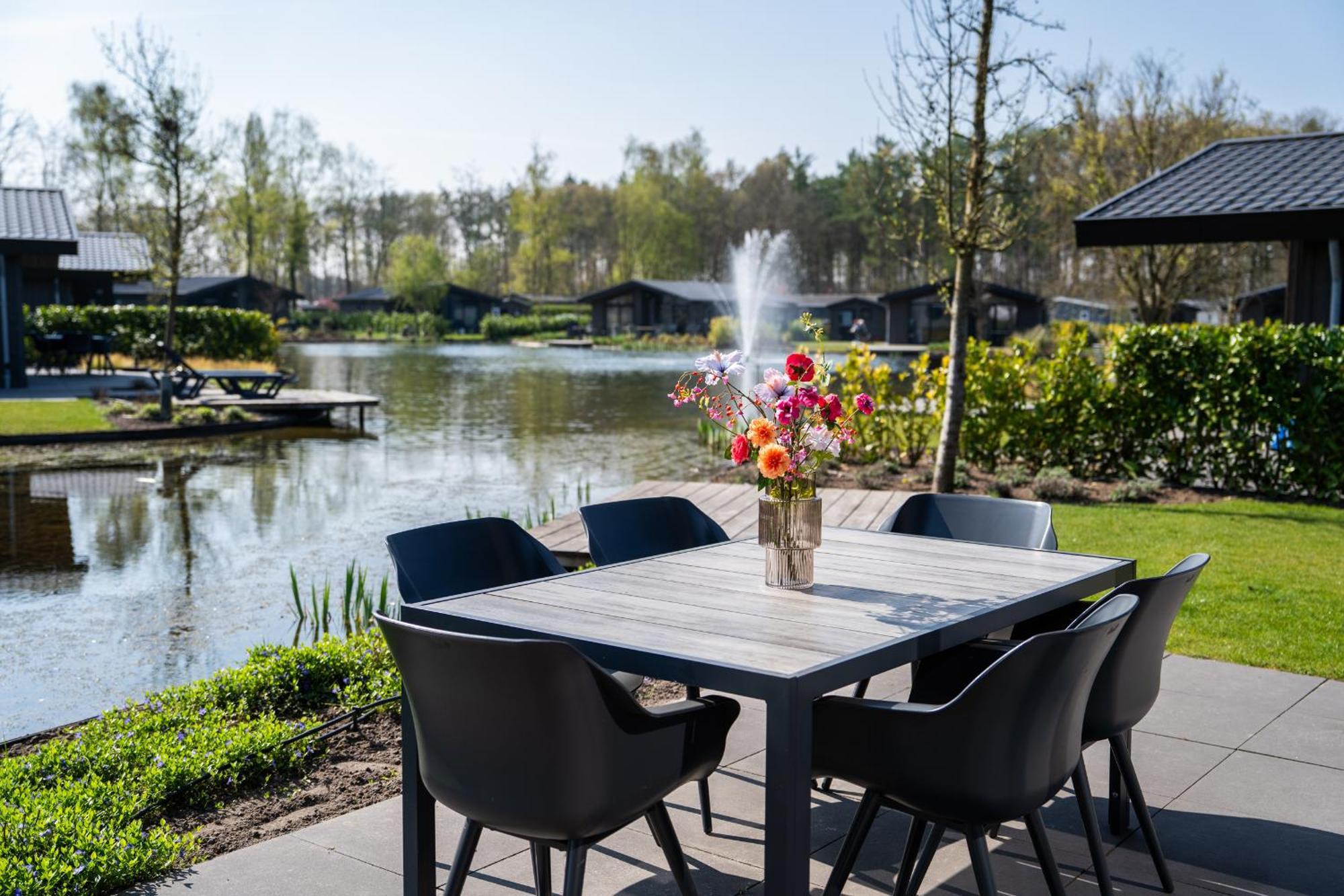 Vakantiepark Molenvelden Велдховен Номер фото